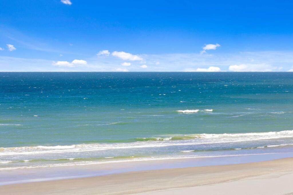 Ocean View Luxury In Periscope Apartment Gold Coast