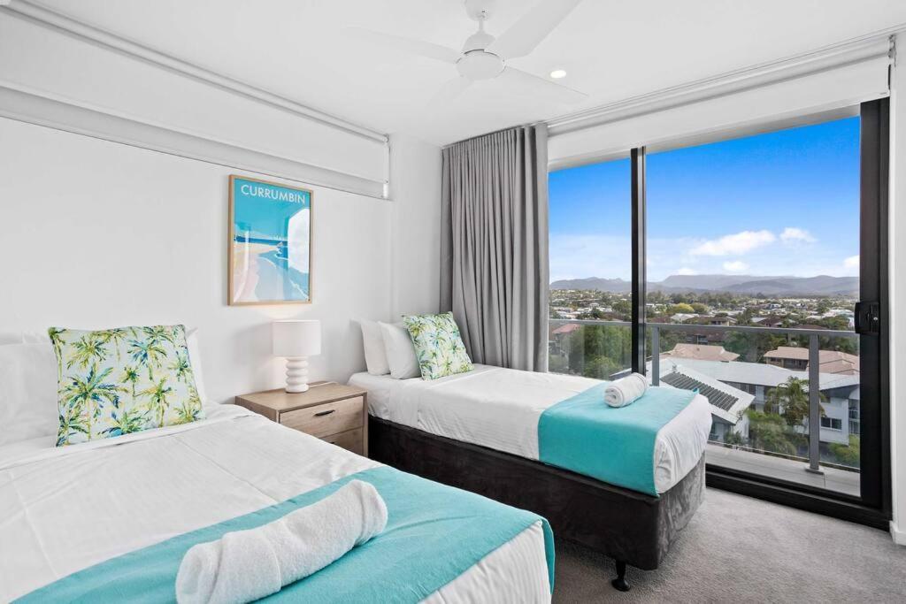 Ocean View Luxury In Periscope Apartment Gold Coast