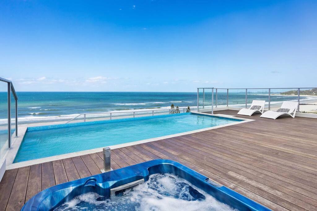 Ocean View Luxury In Periscope Apartment *